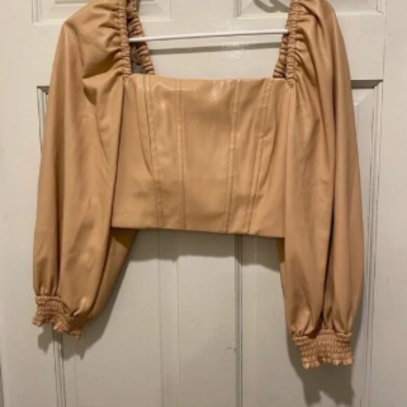 Alice + Olivia Bronte Vegan Leather Blouson Sleeve Crop Top in Almond - Picture 2 of 6